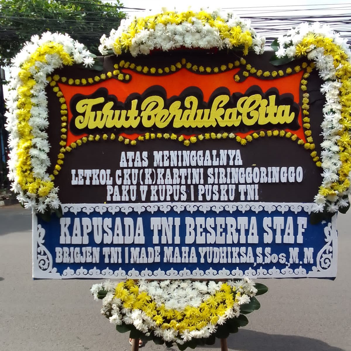 Bunga Papan B_F